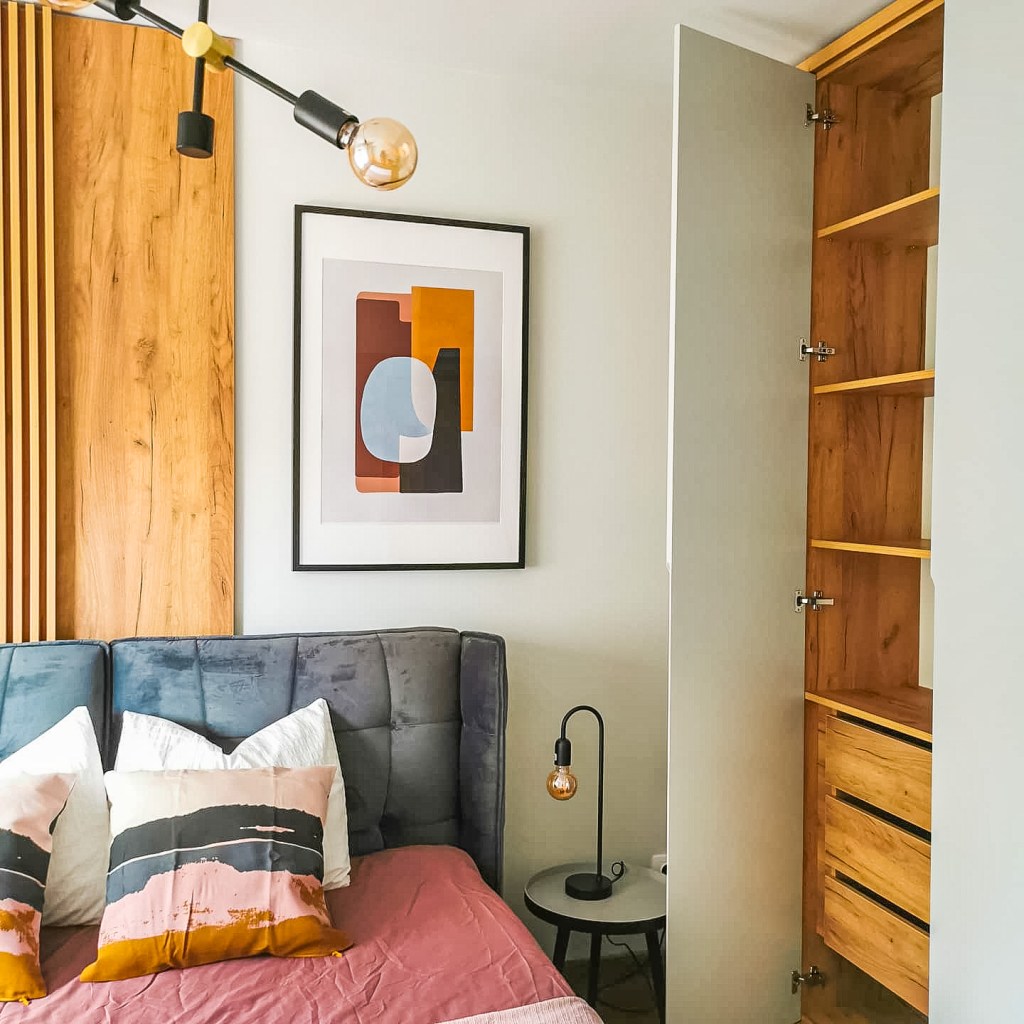 dormitor apartament de inchiriat