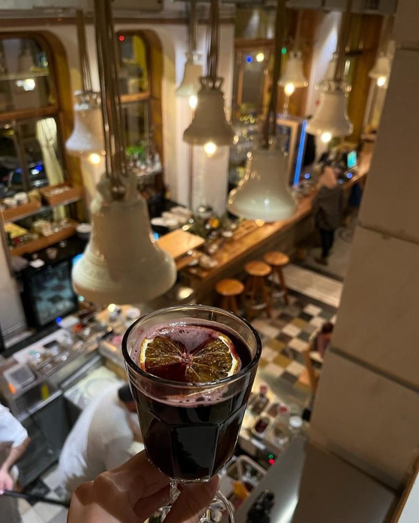 Arhitectul Corvin Cristian s-a ocupat de design-ul restaurantului