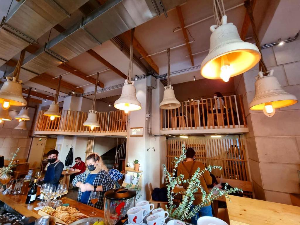 Arhitectul Corvin Cristian s-a ocupat de design-ul restaurantului