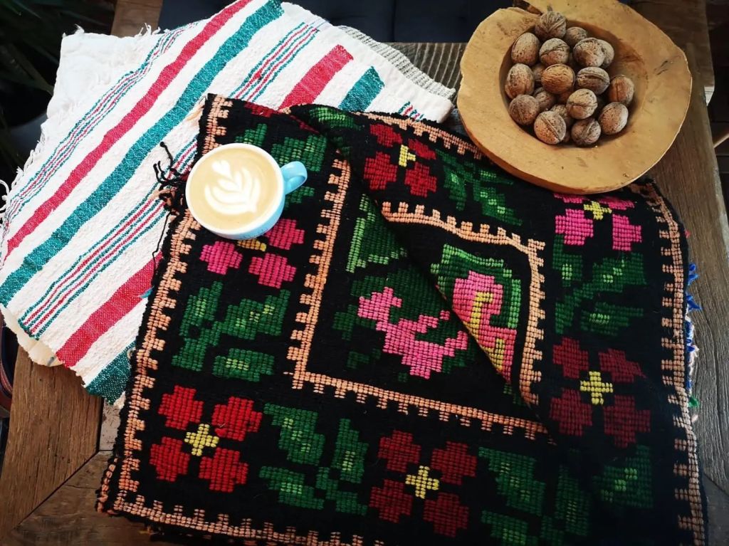 O cafenea care-ți aduce aminte de copilărie