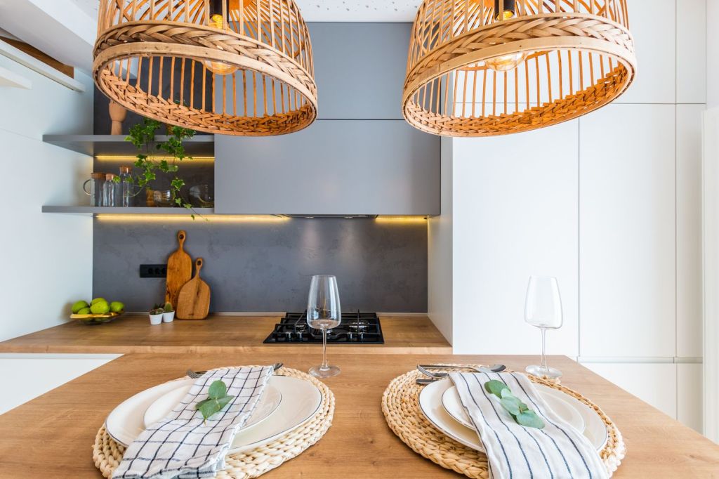 apartament cu supanta dining