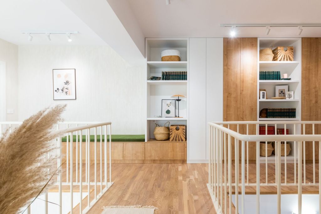 apartament cu supanta hol