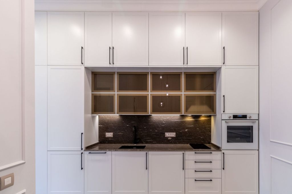 corpuri bucatarie apartament mic
