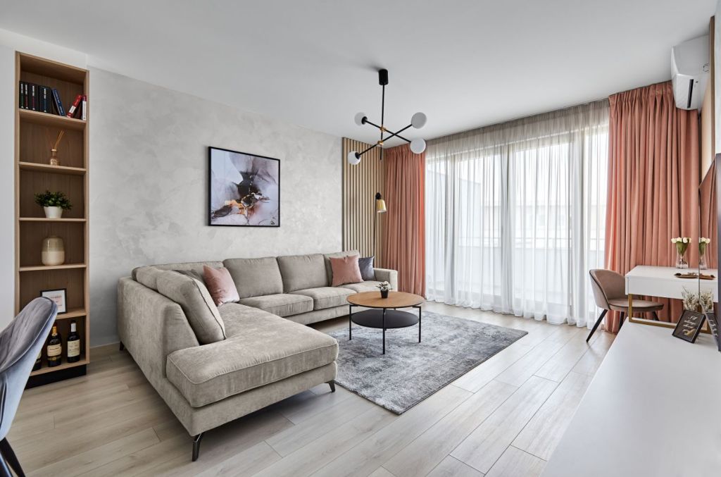Amenajare apartament Bucuresti arh. Cristina Micu - perdele roz Zen Interior (1)