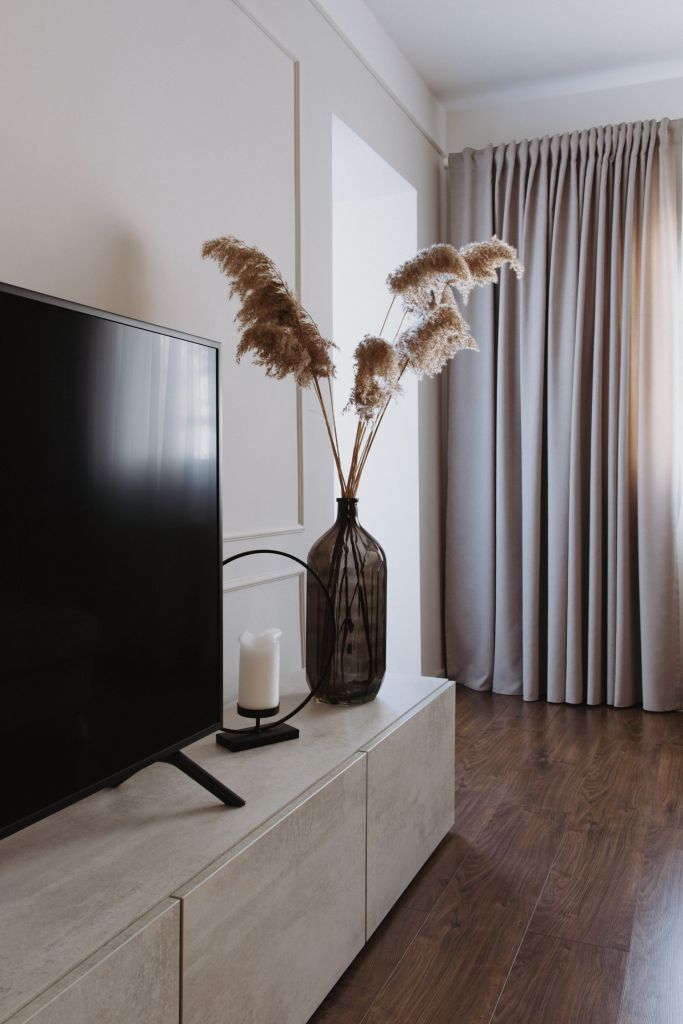 Renovare apartament Iasi - living elegant comoda TV - arh. Stefan Bugalete (3)