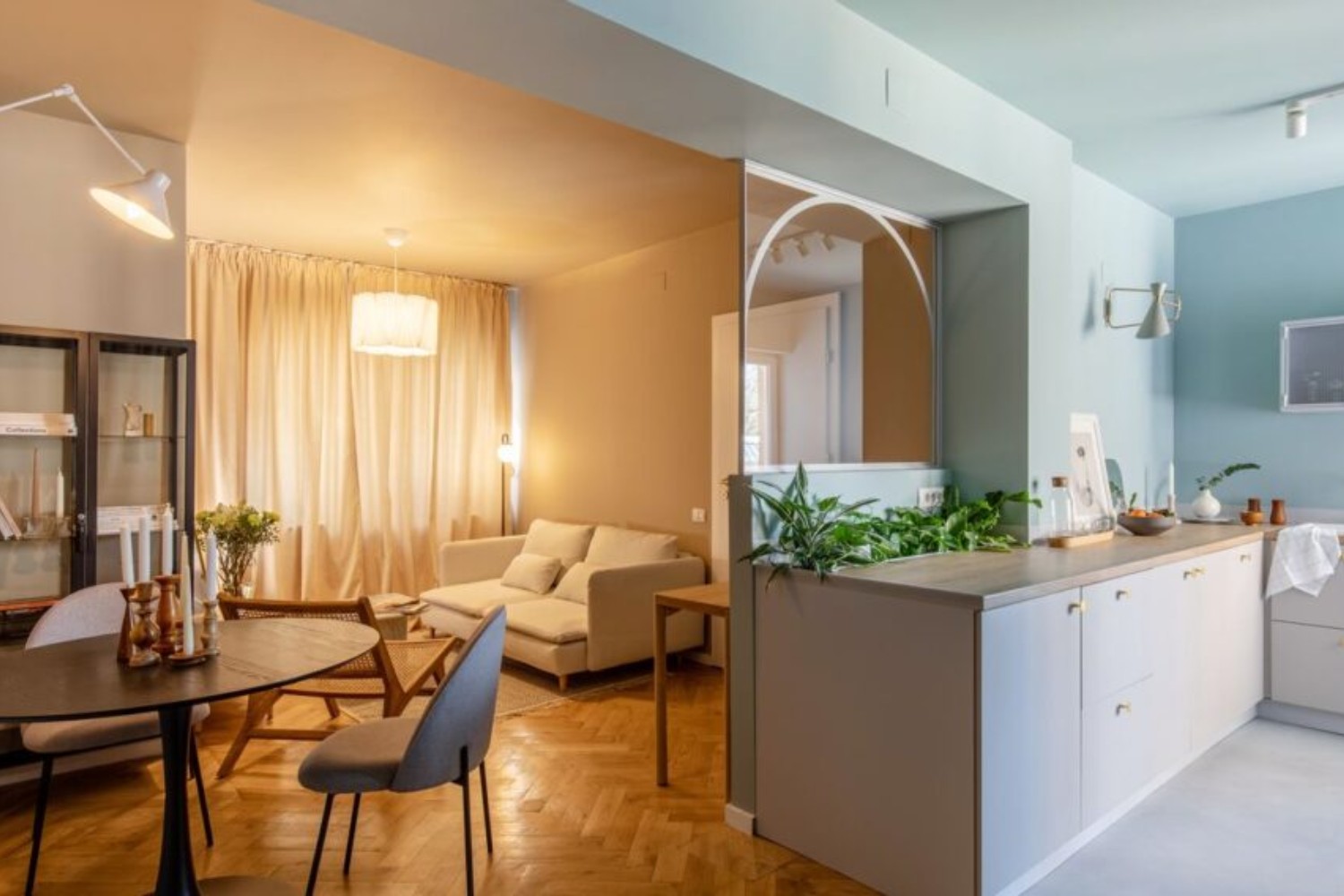 apartament slab iluminat - 1