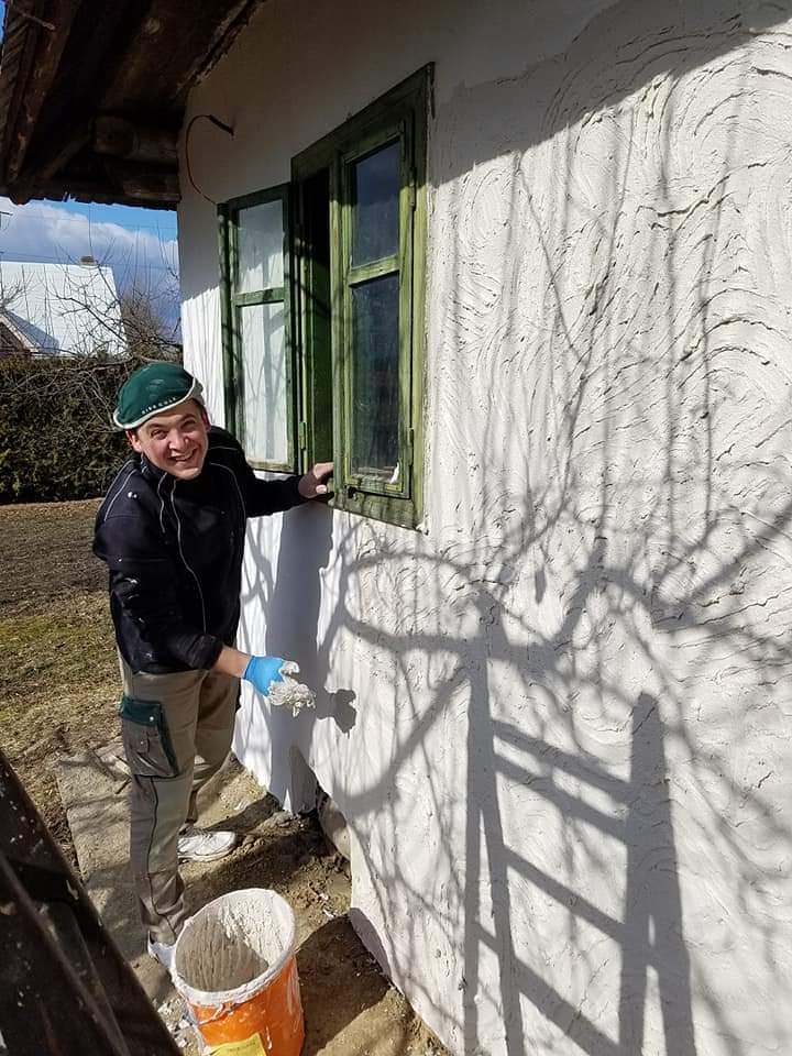 Cu ajutorul experienței sale, Iosif a reușit să renoveze casa