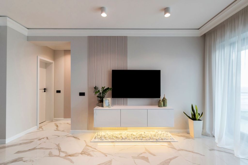 Apartament de vacanta Mamaia Nord - amenajare Natalia Berezovskaia - open space elegant marmura (1)