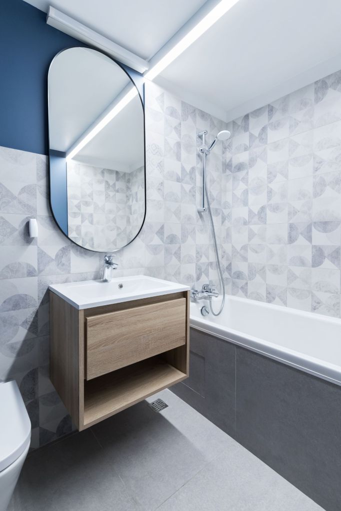 Amenajare baie albastra duplex Bucuresti - arh. int. Stefania Bobaru VIM Studio (2)