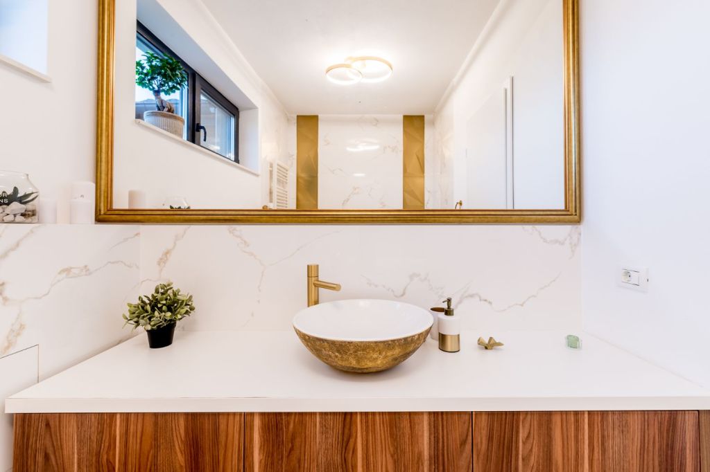 Baie casa Bihor - amenajare luxury Launtric Design - ADAS and More (4)