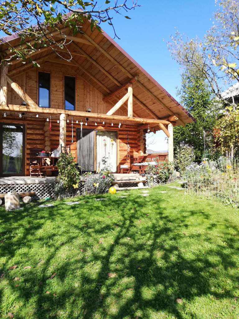 Casa Simonei are 81 metri pătrați și este cu design rustic