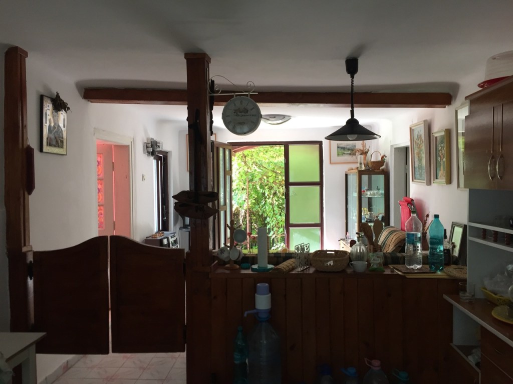 Before: casa renovată este în familia Sînzianei de 20 de ani și are multă istorie în spate