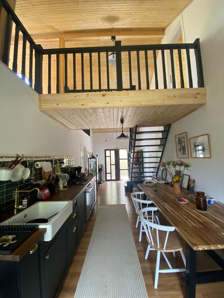 Lemnul este vedetă în design-ul de interior
