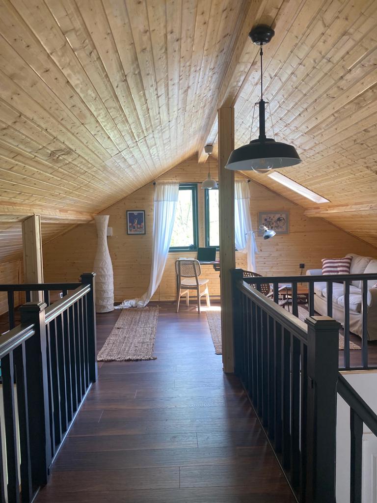 „Casa este o expresie a erei noi în care am intrat”, spune proprietara
