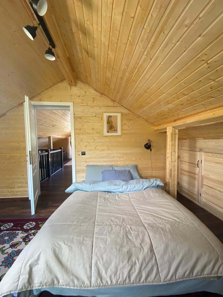 „Casa este o expresie a erei noi în care am intrat”, spune proprietara