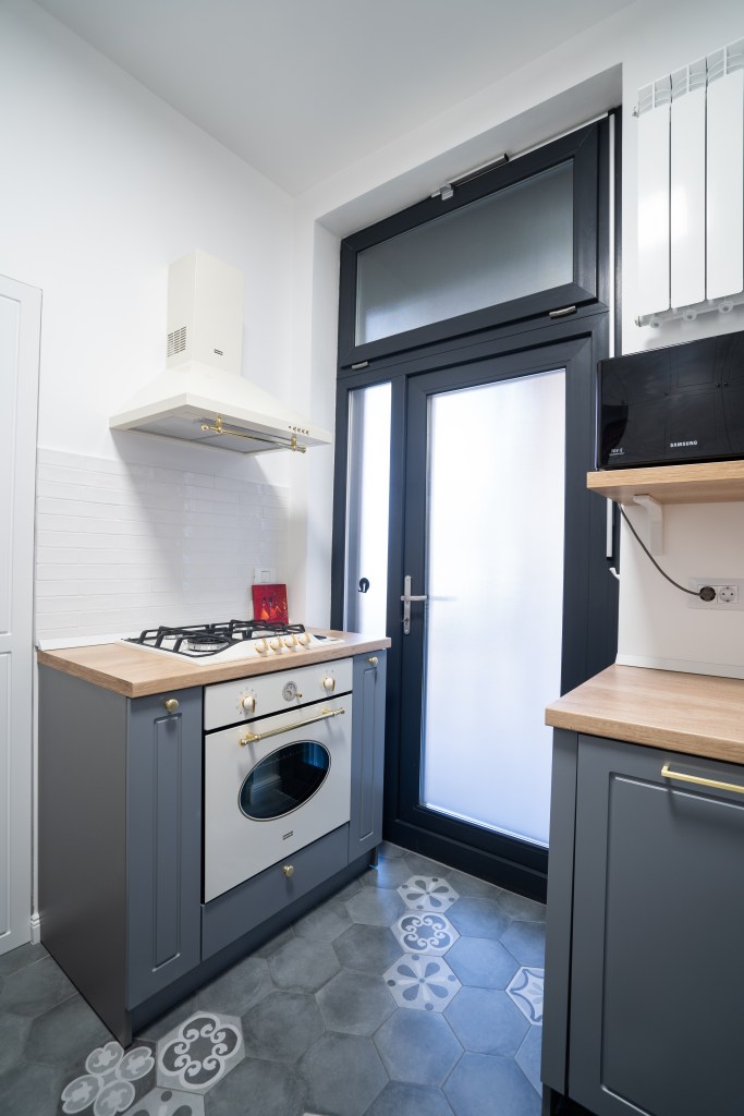 bucatarie apartament interbelic