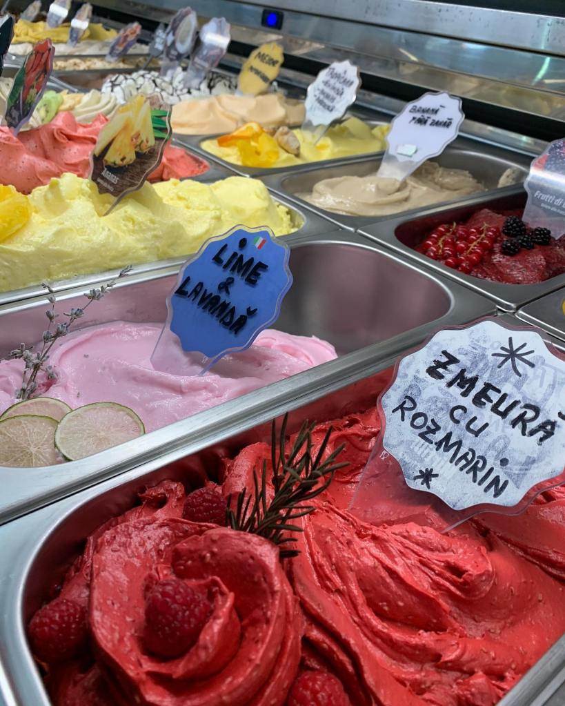 Gelateria Artizanală Italiană La Giuggiola