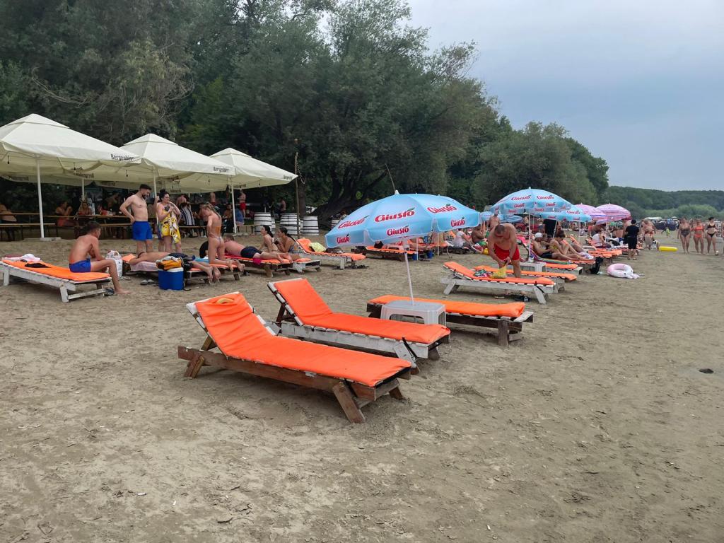 Plaja Gostinu