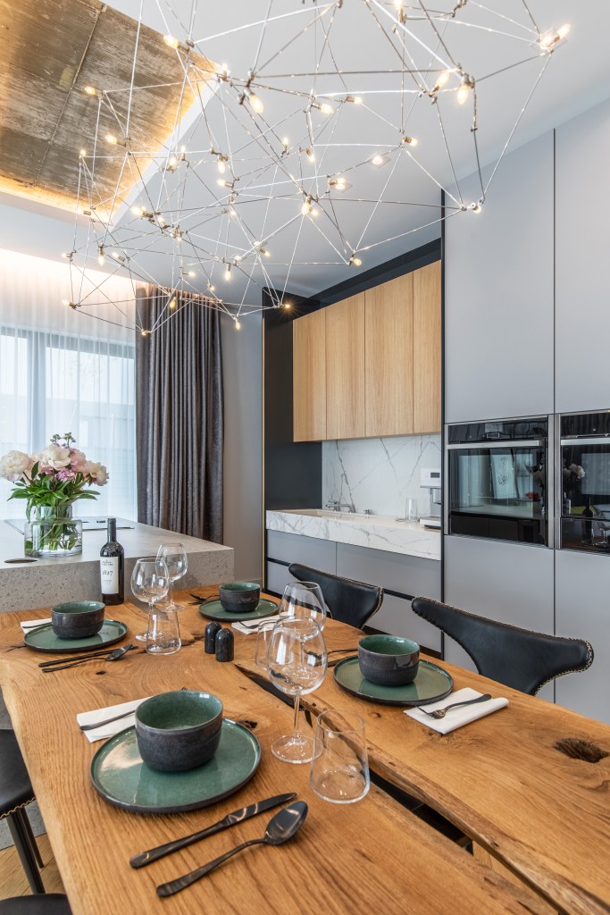 X Residence renovare bucatarie pure mess design