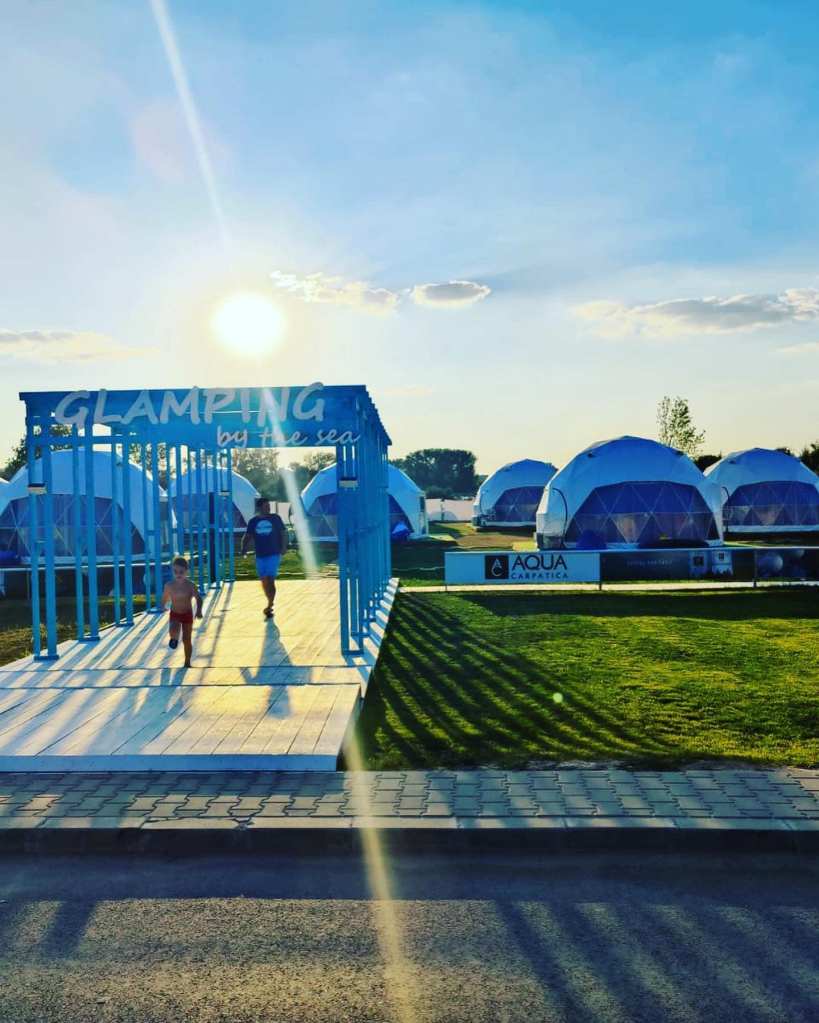 Glamping By The Sea locatie facebook