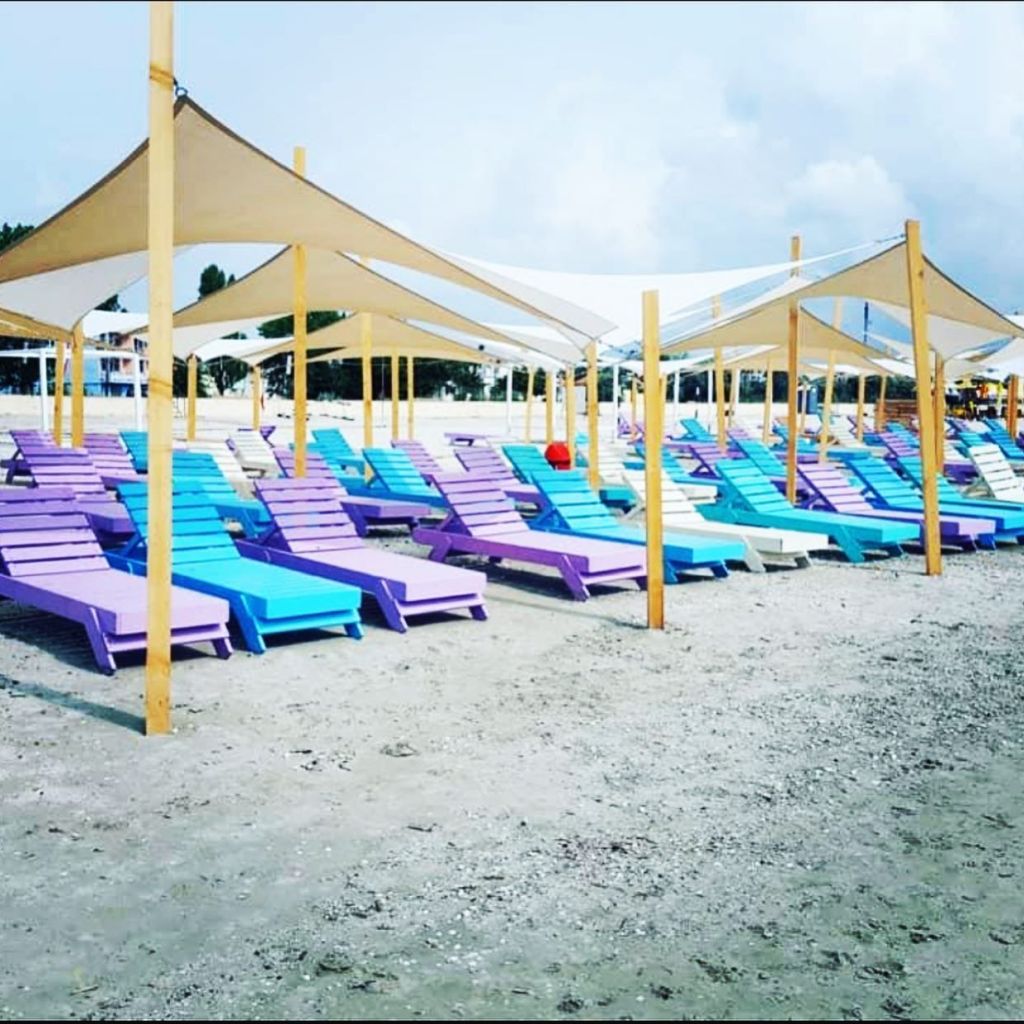 Glamping By The Sea sezlonguri facebook
