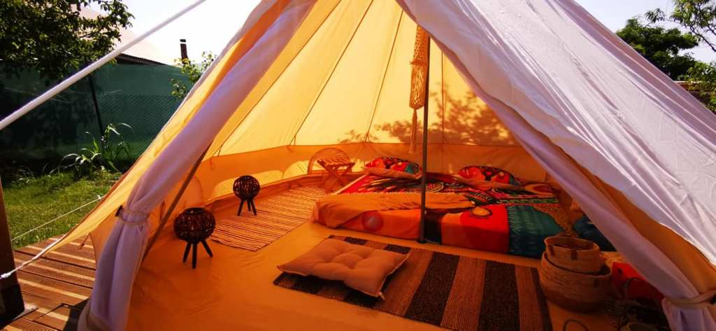 luna gampling detaliu interior facebook