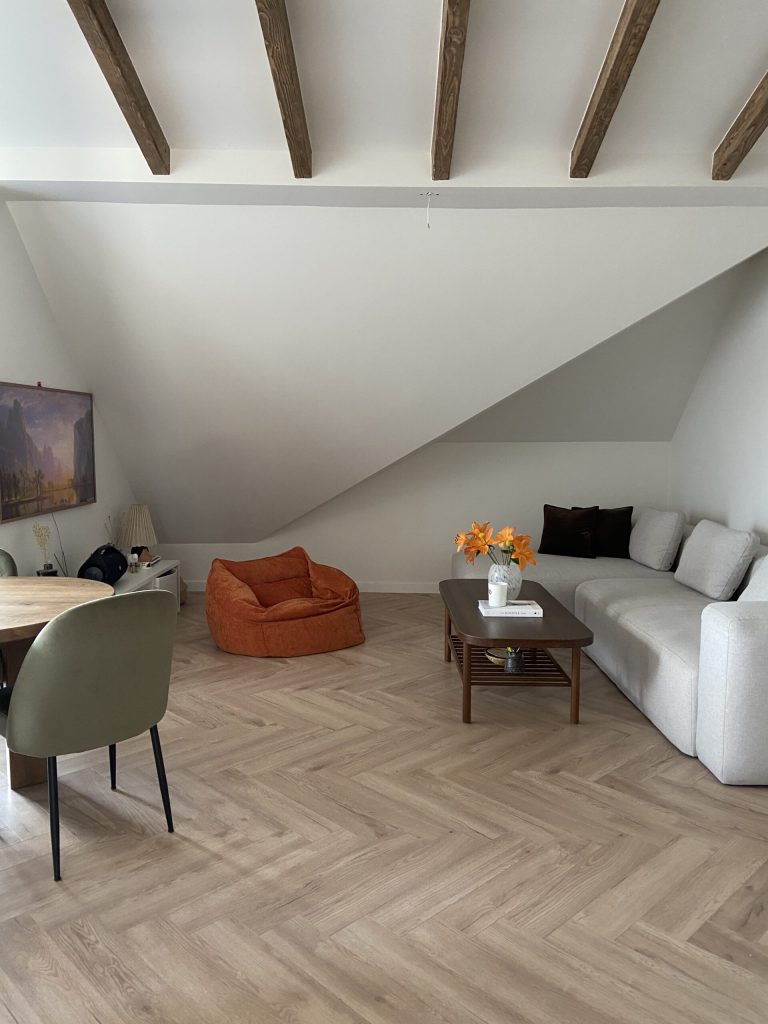 idei amenajare casa mansarda