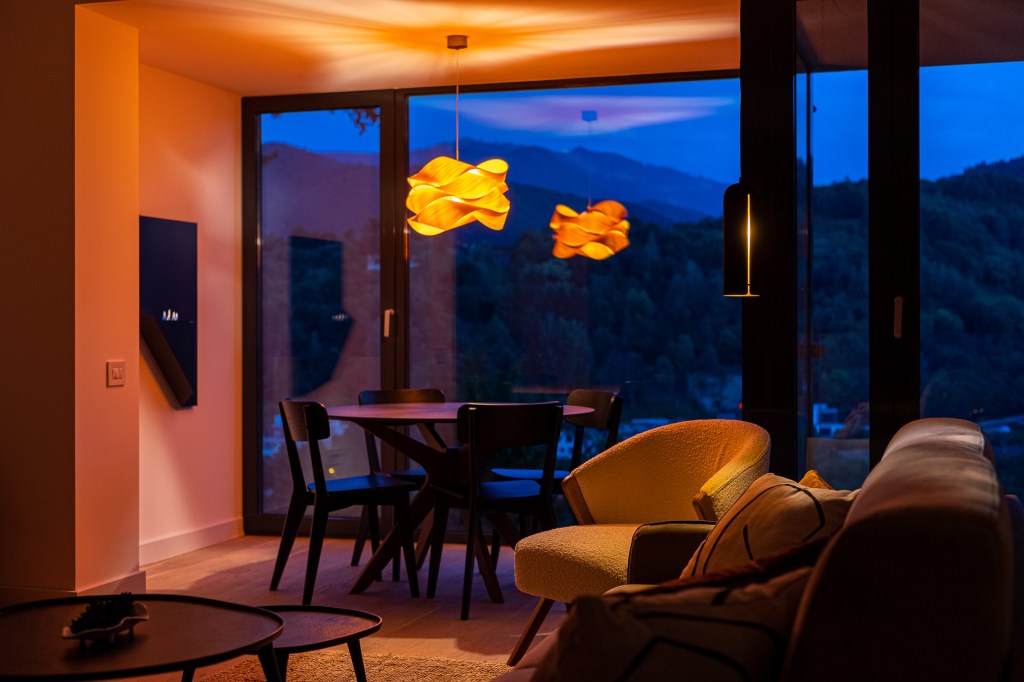 Apartament AirBnb Brasov - design interior Oana Cimpeanu - foto Vlad Creteanu (18)