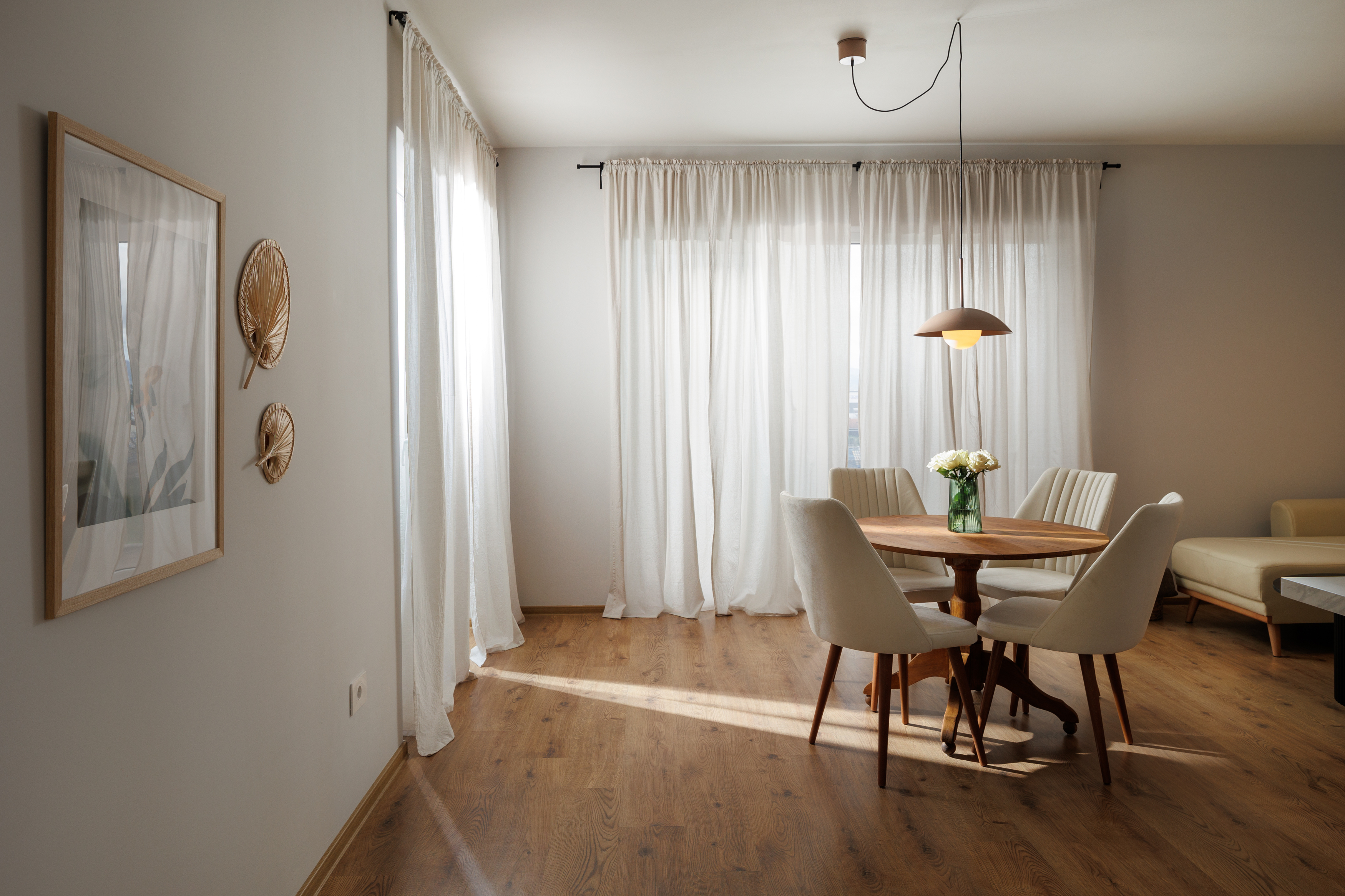 apartament minimalist open space