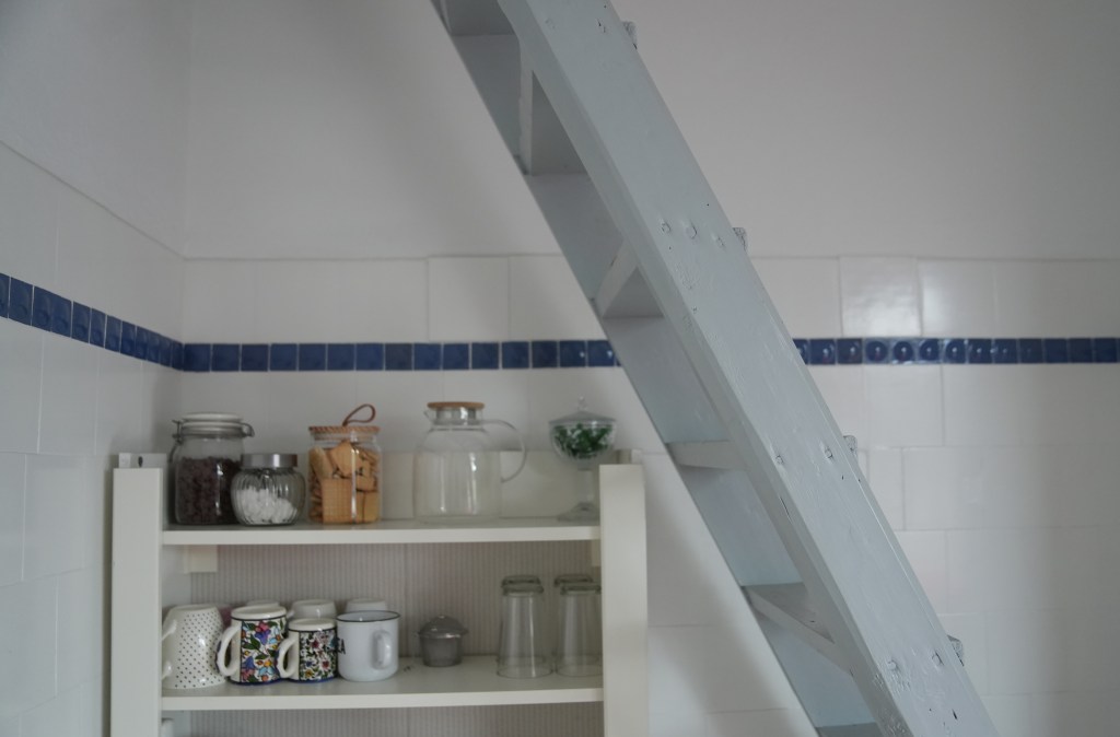 renovare casa veche chicineta