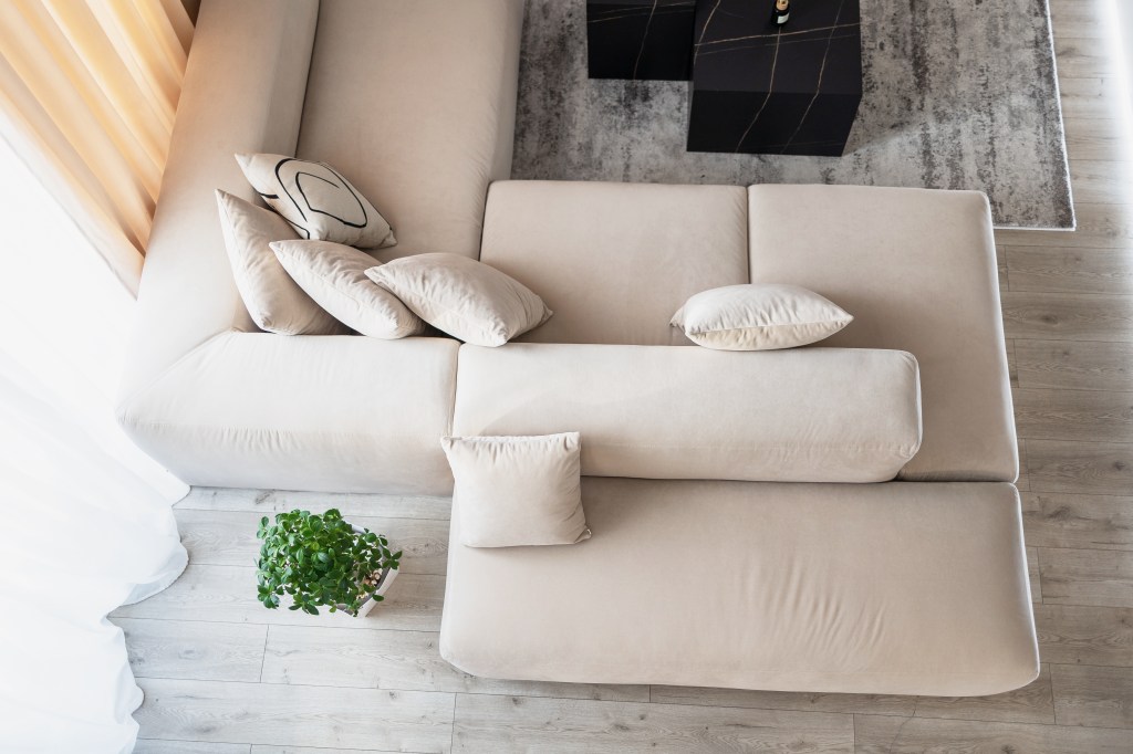 penthouse canapea
