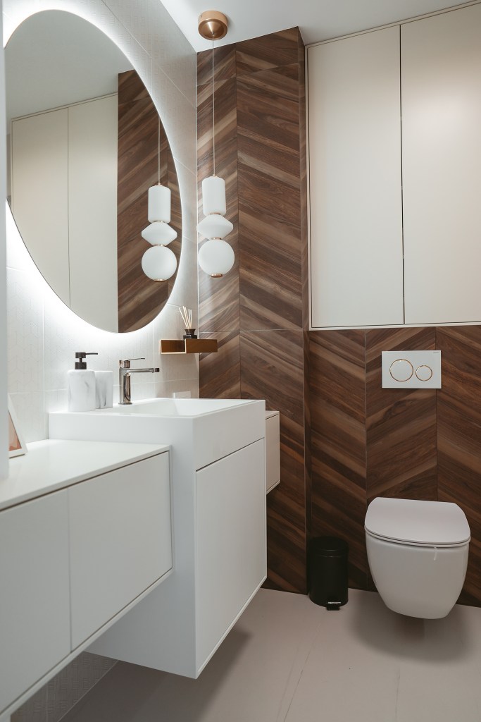 apartament cu două camere baie