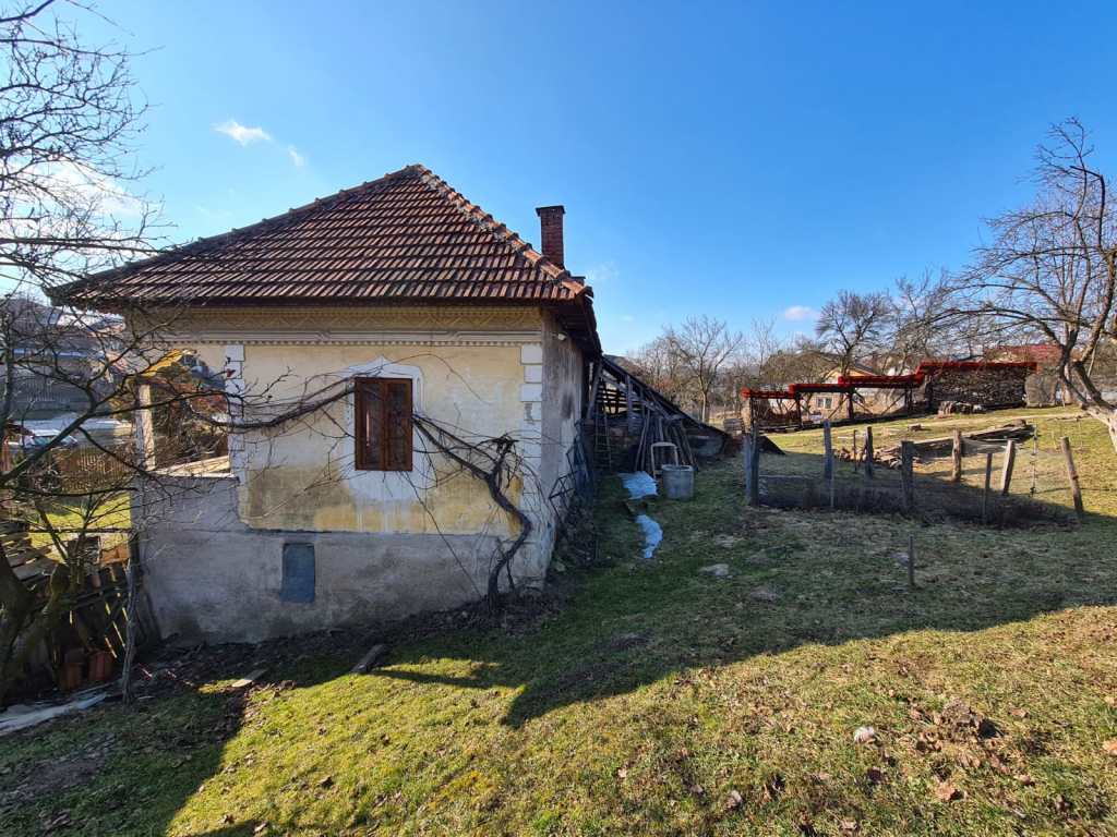 casă la țară Argeș