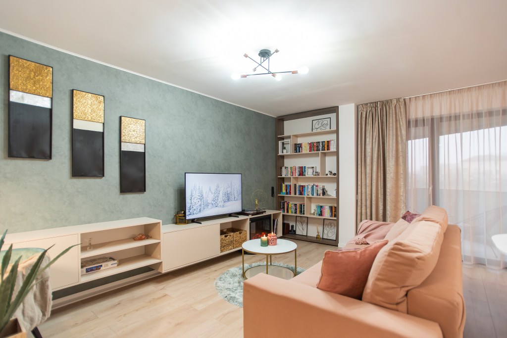 apartament cu formă atipică living