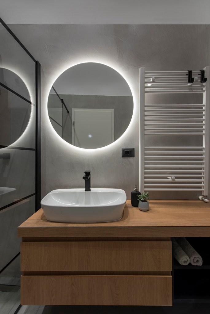 baie apartament Calea Victoriei