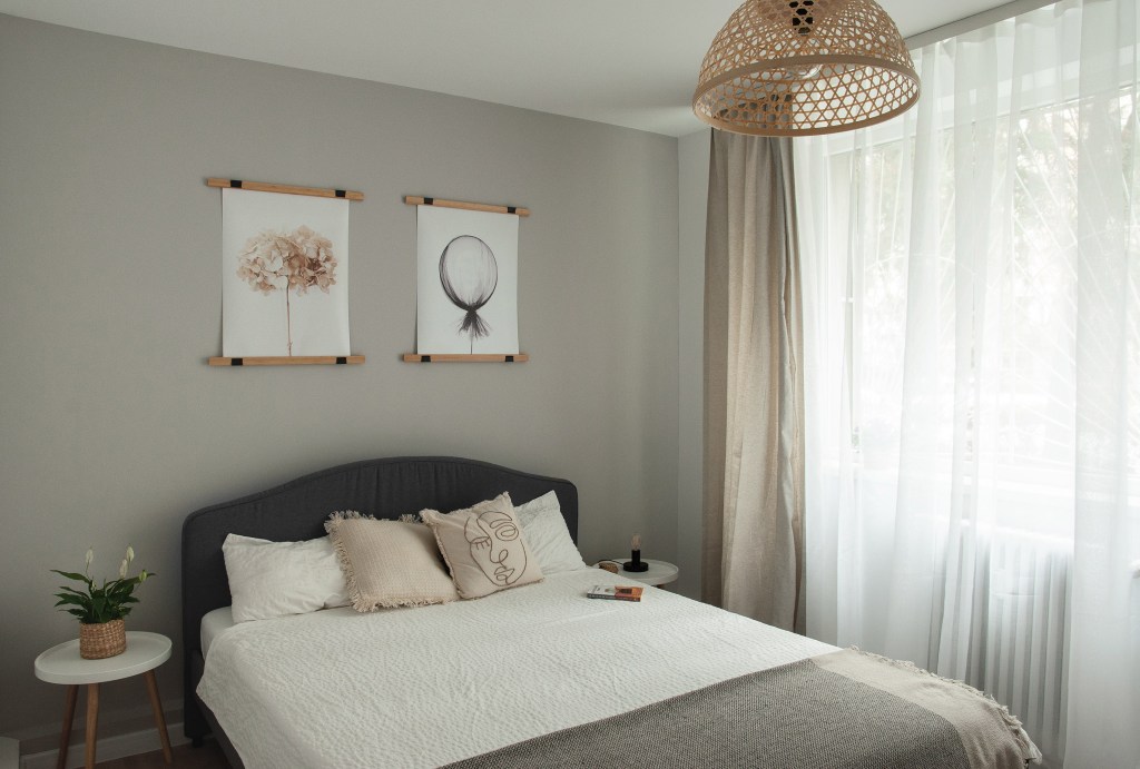 dormitor gri renovare apartament
