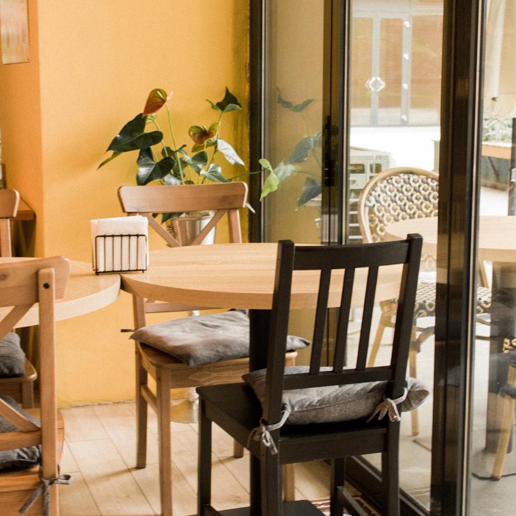GURI GURI restaurant specific asiatic facebook