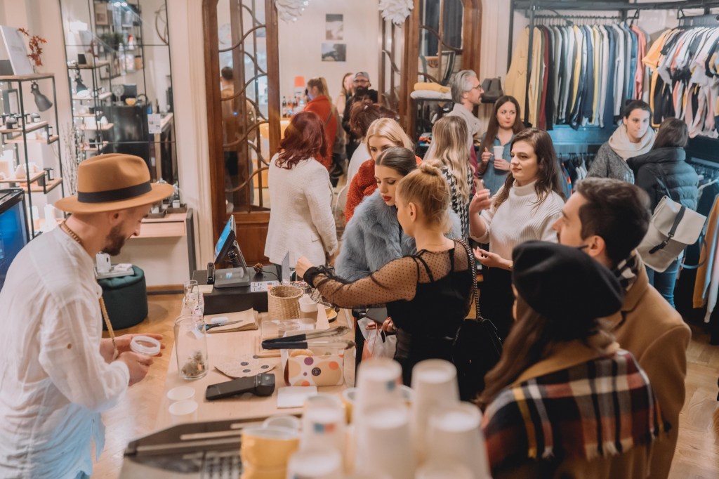 Urban Hub targ facebook