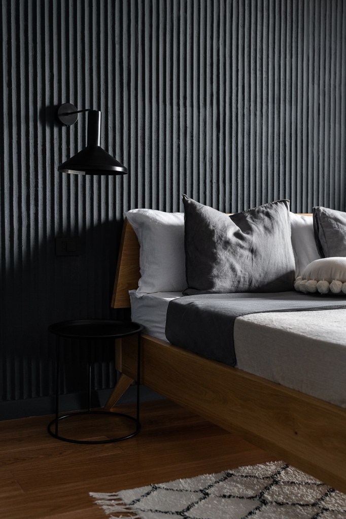 apartament în București perete accent