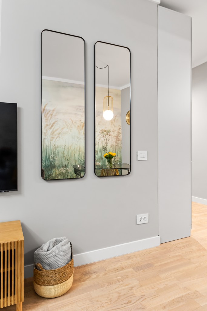 living apartament cu camere înguste