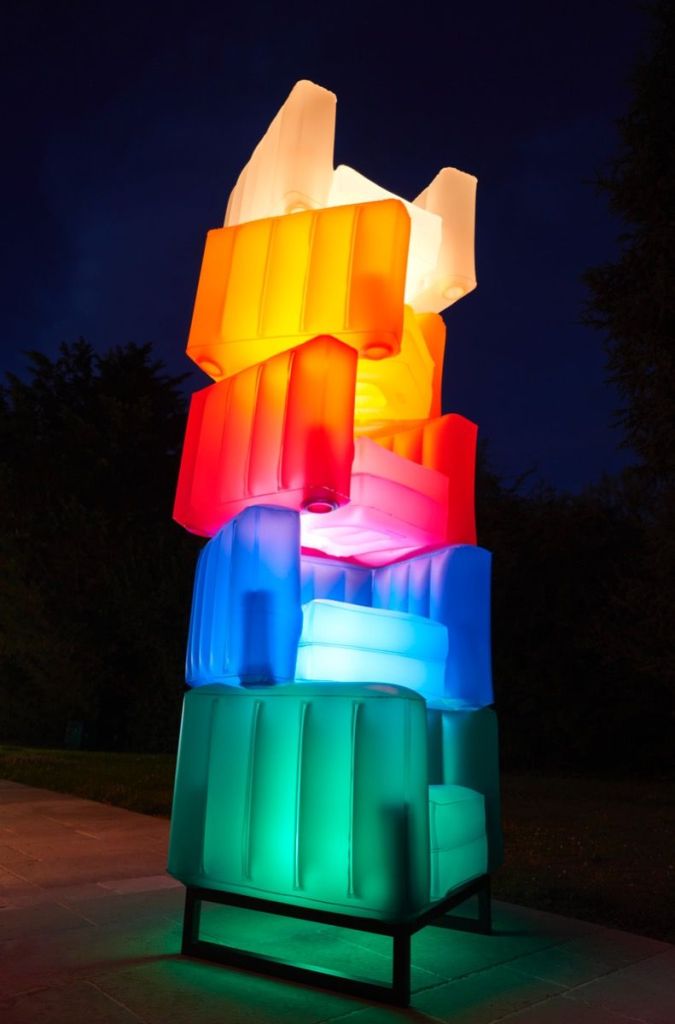 fotoliu gonflabil si iluminat mojow