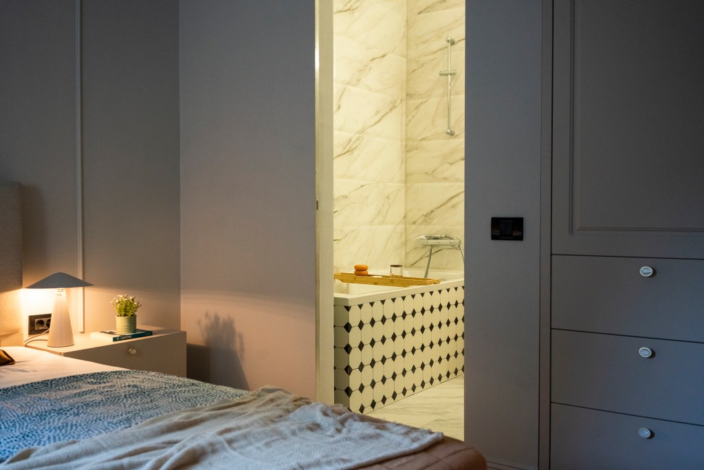 apartament trei camere dormitor
