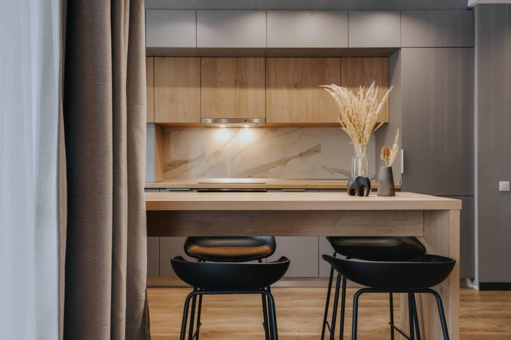 Bucătărie apartament modern - amenajare SiArh (8)