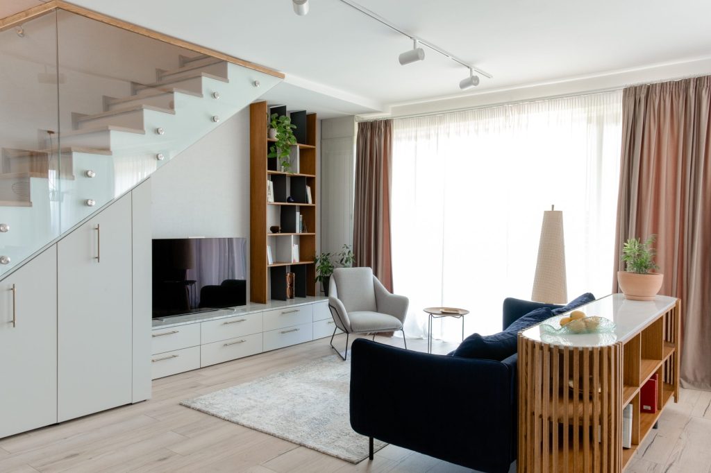 casa luminoasa header