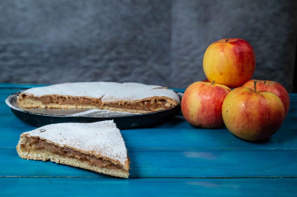 patiseria piata amzei deserturi