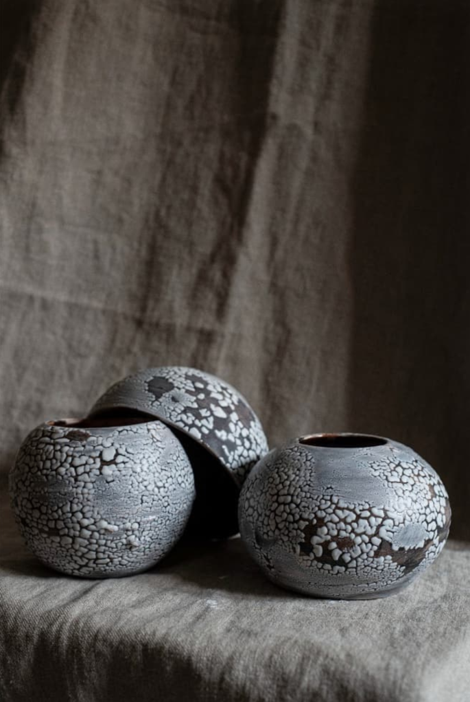 design românesc vaze Brânduța Iacob