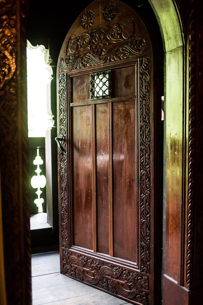 Castelul Lăpușna Facebook