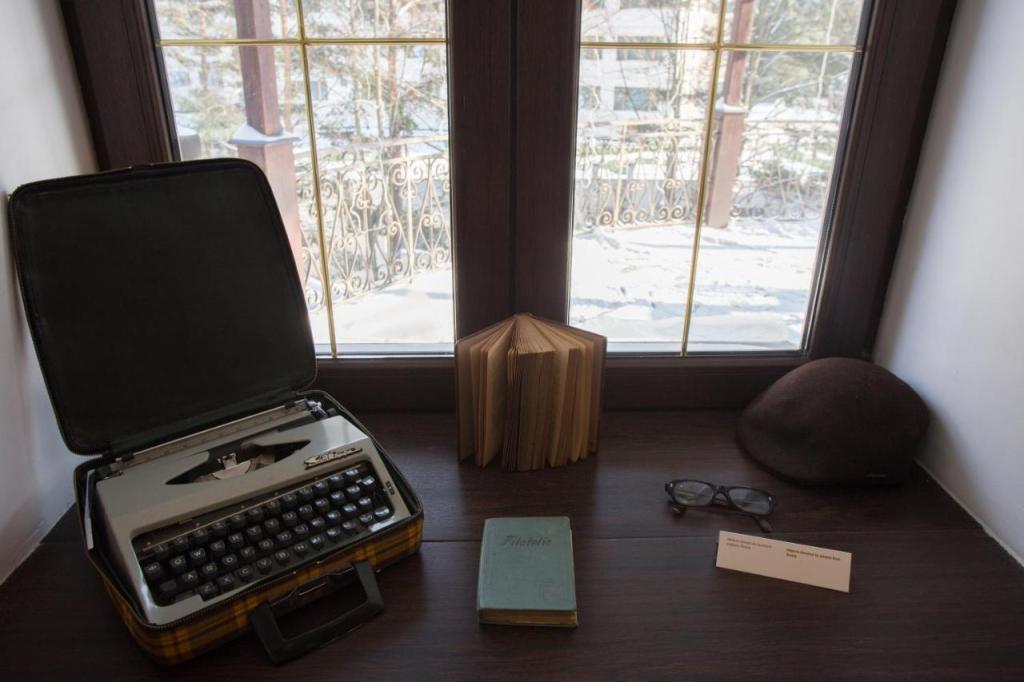 Castelul Stirbey Booking