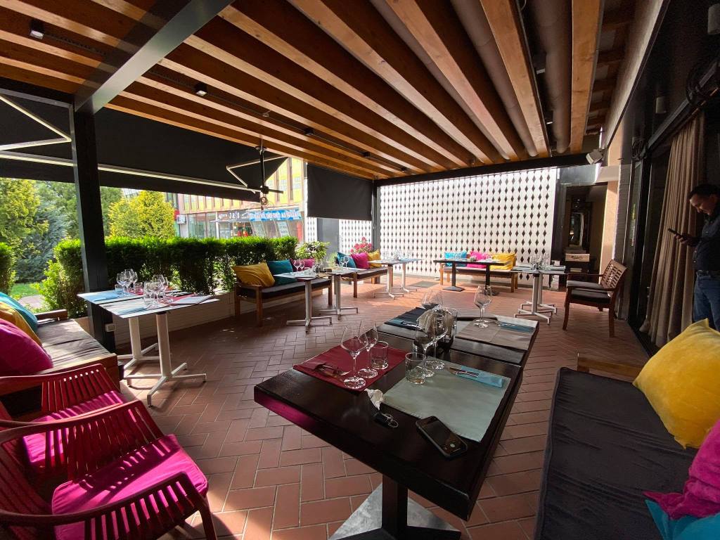 Artist Lounge