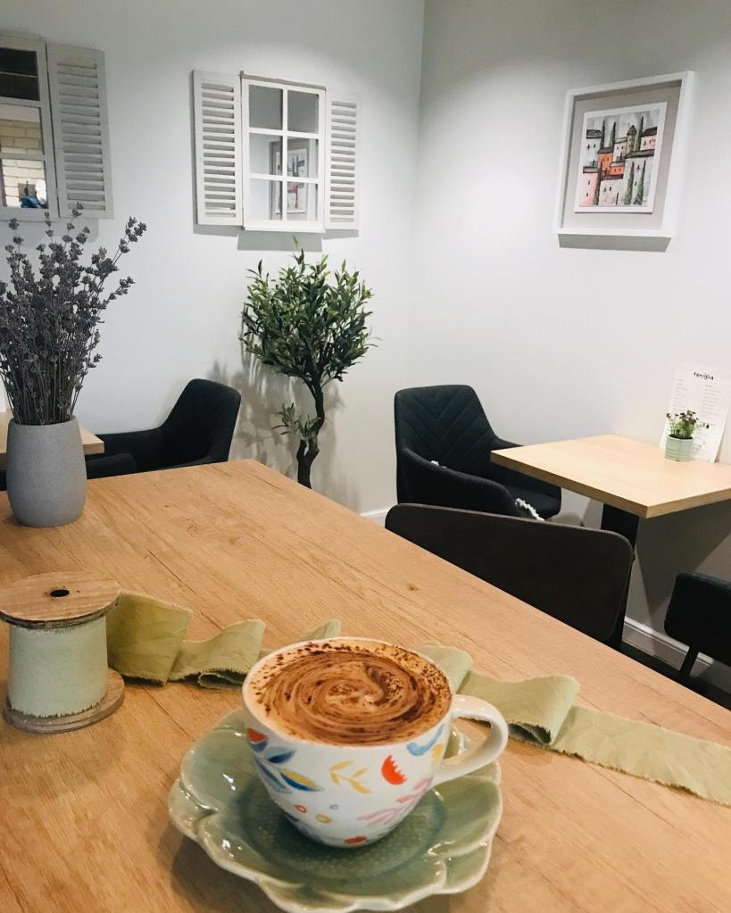 Feniglia Café